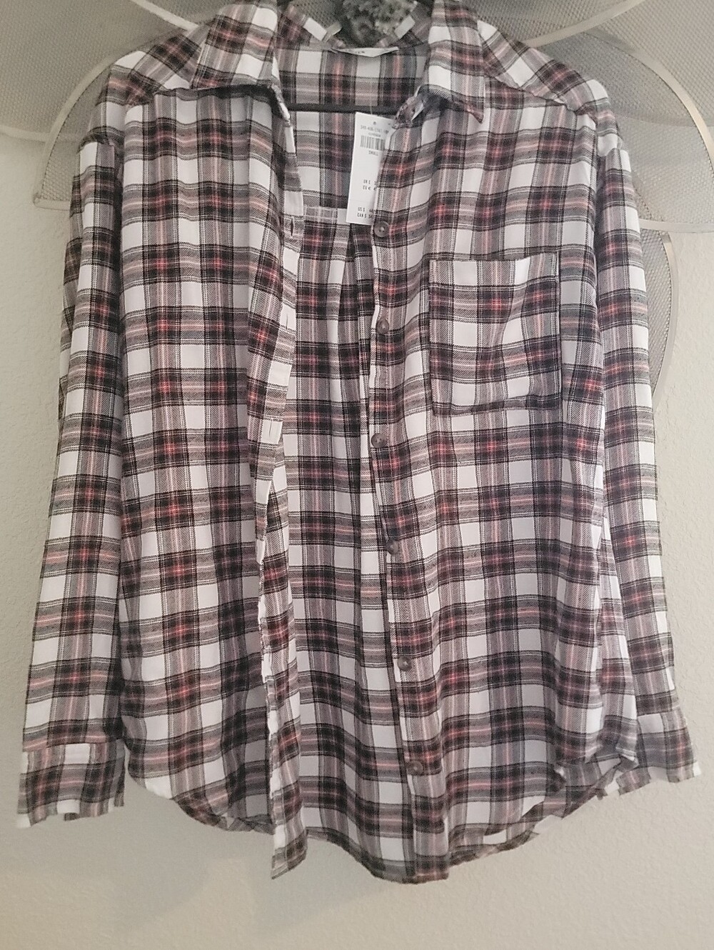 Hollister Plaid Button-Down Shirt in White, Black & Red